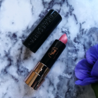 Anastasia Beverly Hills Matte Lipstick in 'Soft Pink'